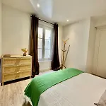 Lumineux Avec Vue Sur Les Clochers