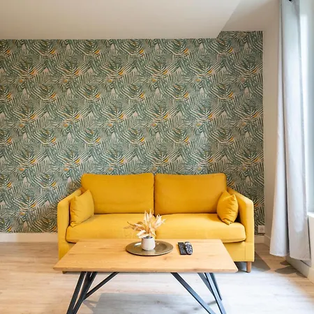 Apartman Coeur Historique - Lumineux & Vue Clochers *