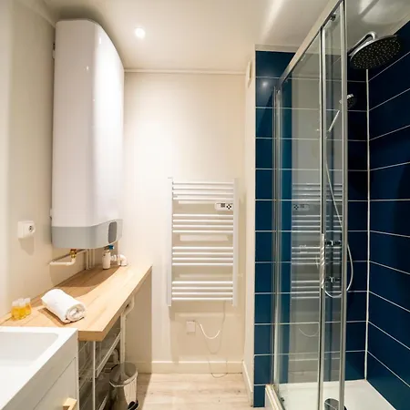 Apartman Coeur Historique - Lumineux & Vue Clochers *