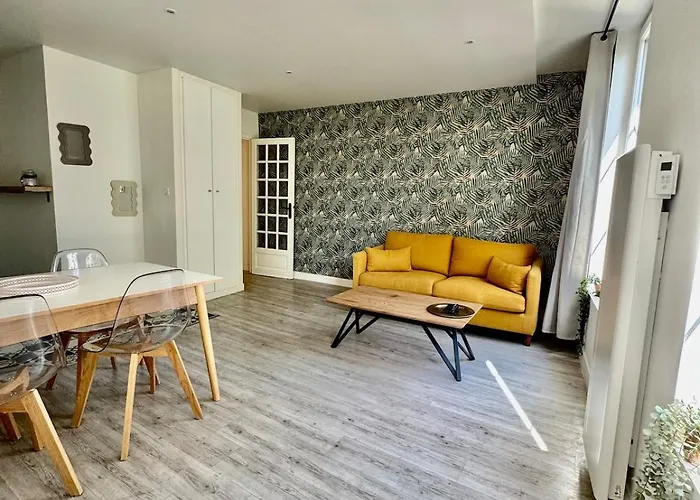 公寓 Lumineux Avec Vue Sur Les Clochers